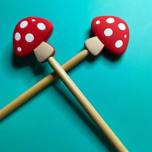 Silicone Knitting Needle Point Protectors Stoppers by Comma Craft Company